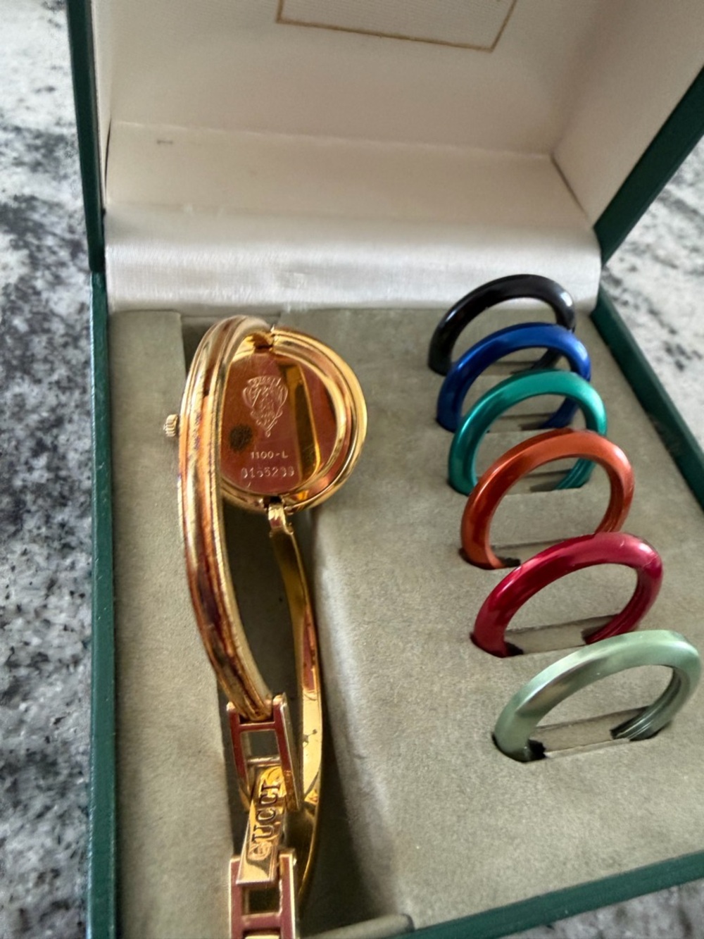 Gucci Women's Gold Bracelet Watch with Interchangeable Colored Bezels - Picture 6 of 6